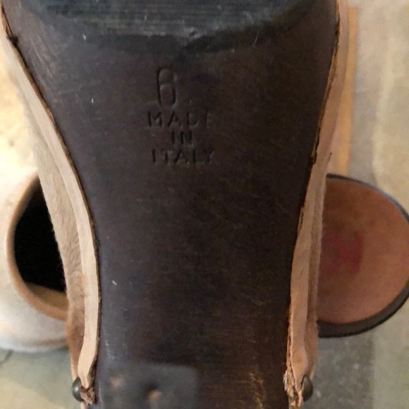 Mules with heels in calf skin - Picture 2 of 4